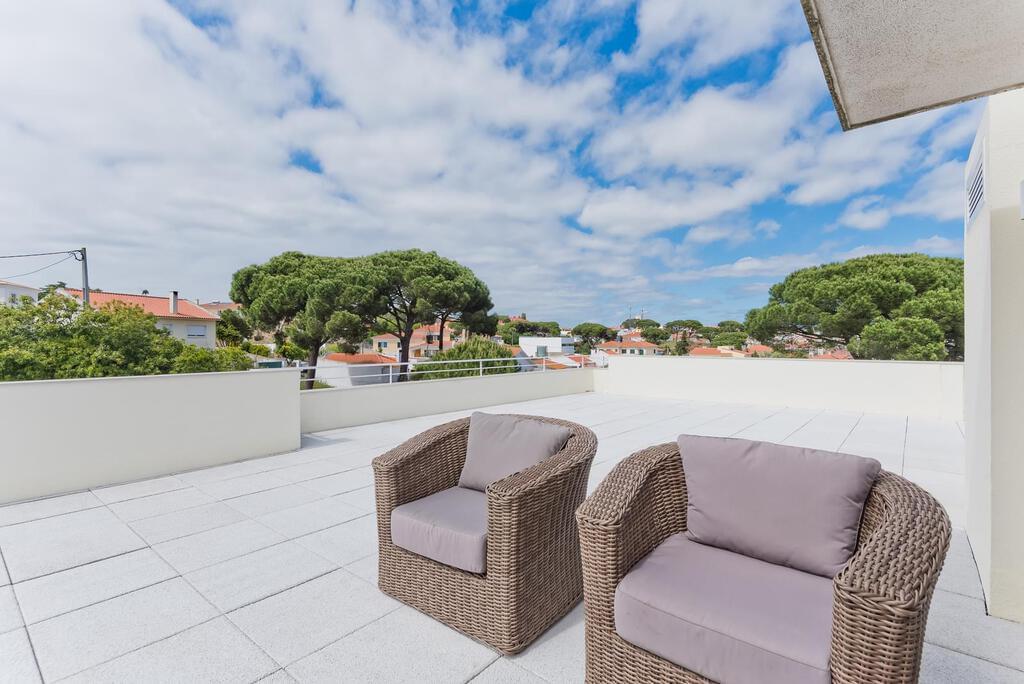 Appartement T3+1 duplex avec piscine dans un condominium fermé