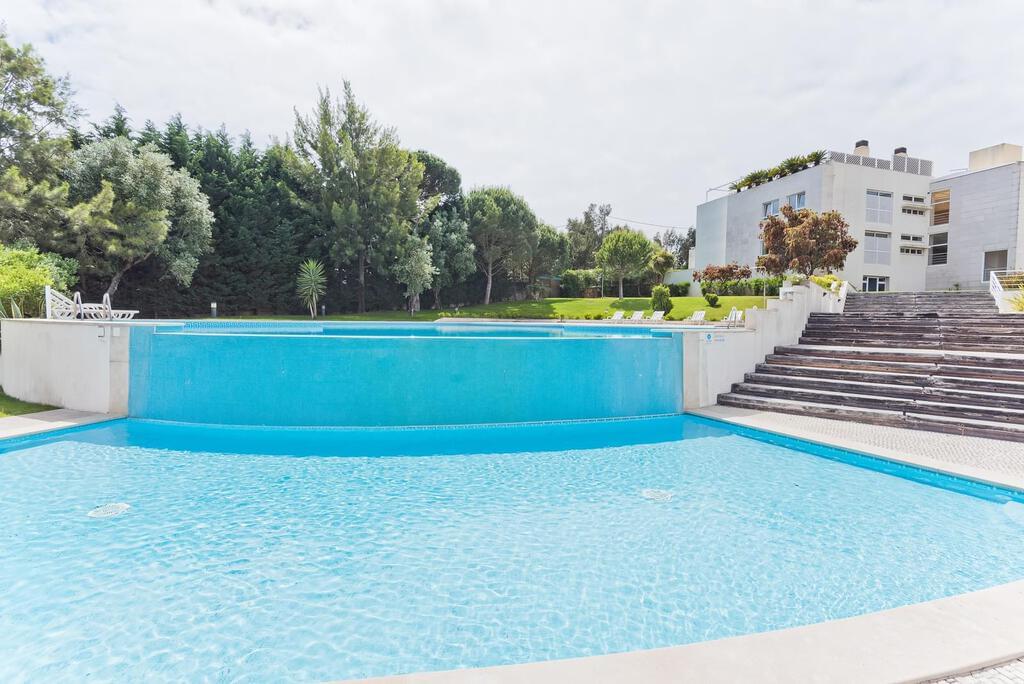 Appartement T3+1 duplex avec piscine dans un condominium fermé