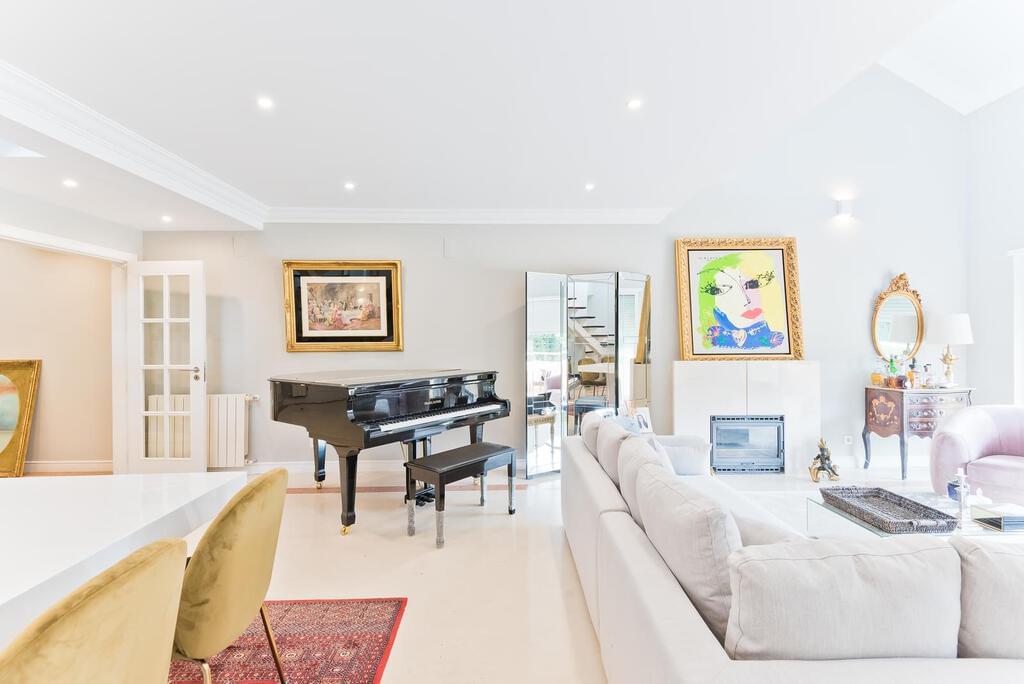 Appartement T3+1 duplex avec piscine dans un condominium fermé