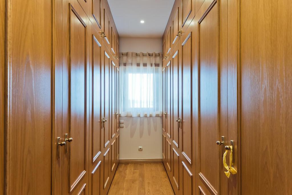 PF19934, Moradia T5, Oeiras