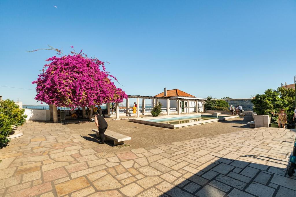 Apartamento T3+1 duplex Castelo