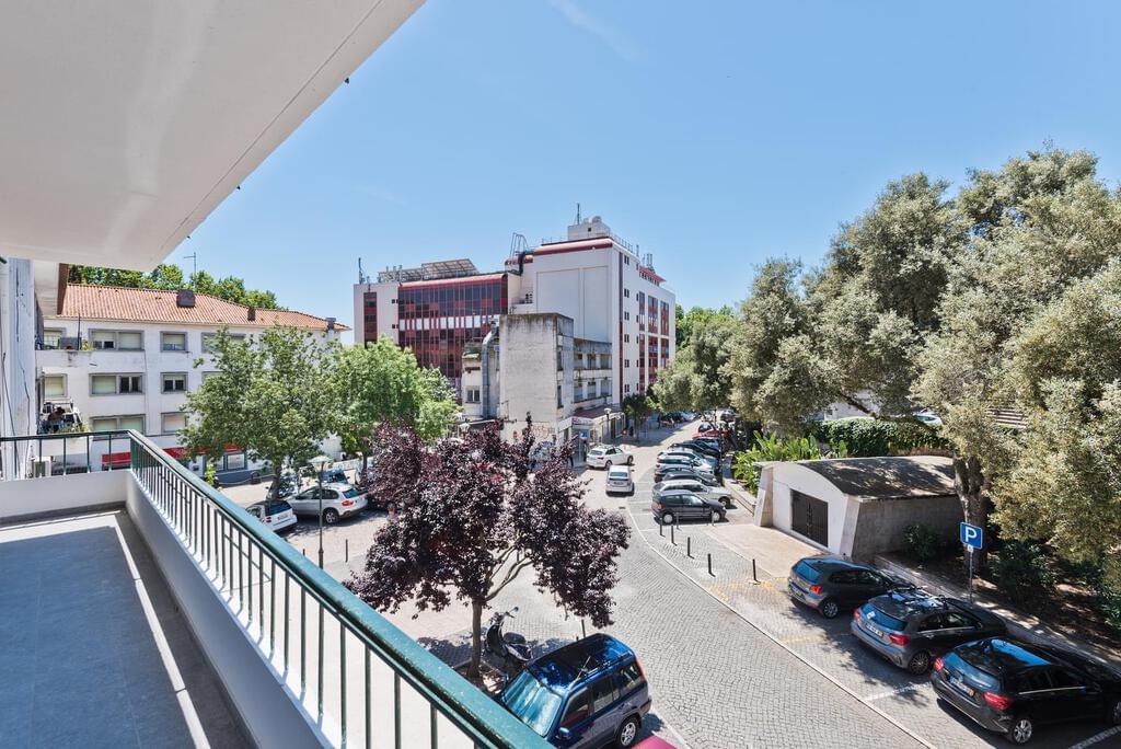 PF19995, Apartamento T2, Cascais