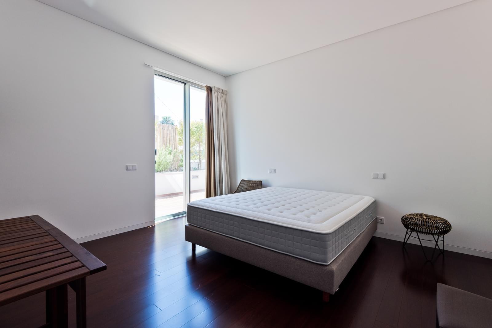 Apartamento T3 com piscina, Cascais - Imagem 17
