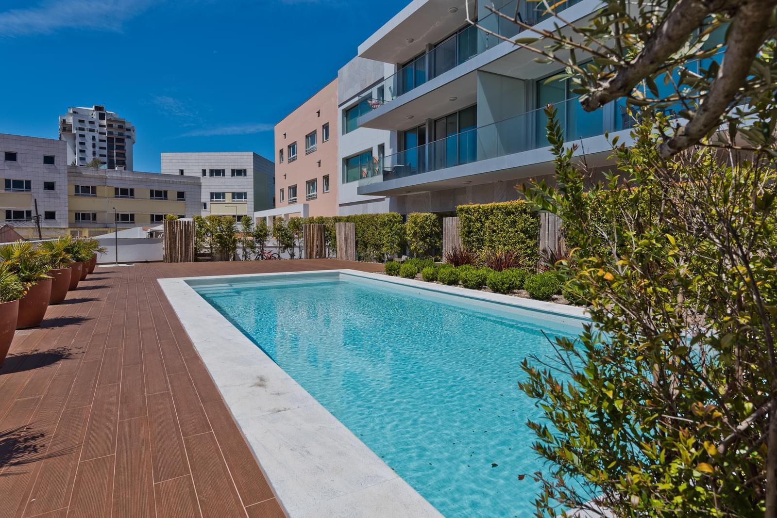 Apartamento T3 com piscina, Cascais - Imagem 2