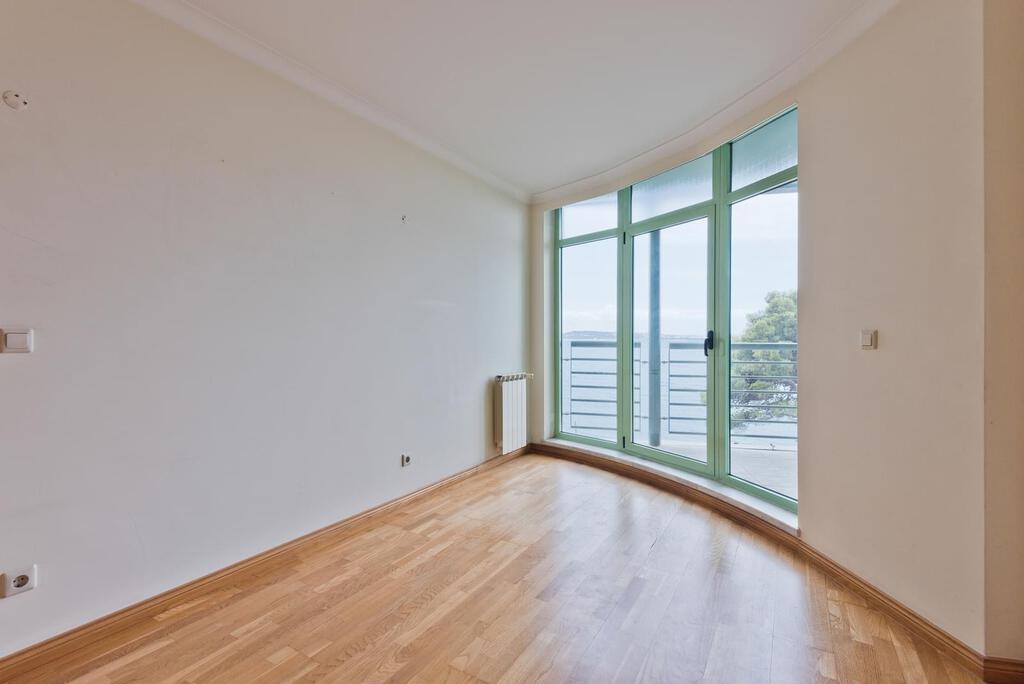 PF20098, Apartamento T3 + 1, Oeiras