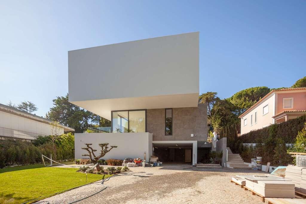 PF20157, Moradia T6 + 1, Oeiras