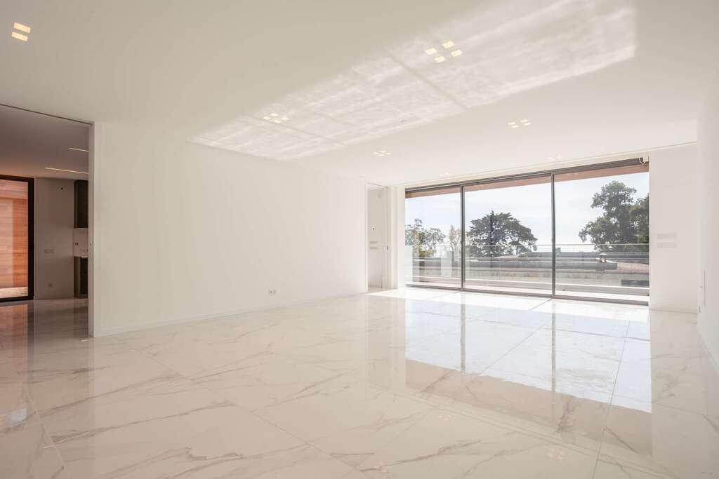 PF20157, Moradia T6 + 1, Oeiras