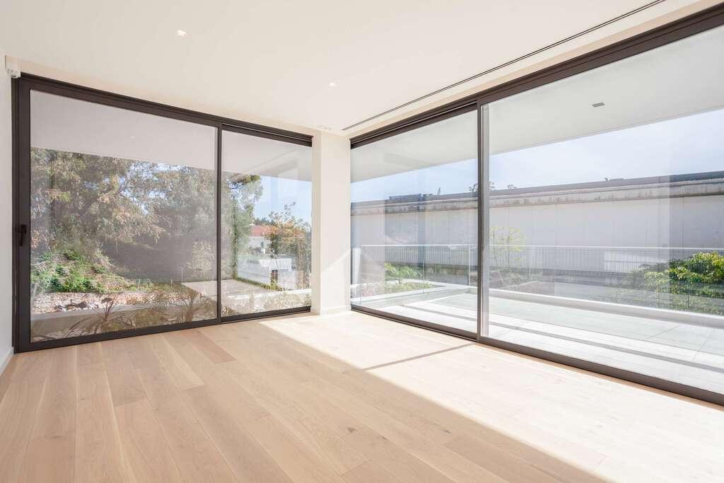 PF20157, Moradia T6 + 1, Oeiras