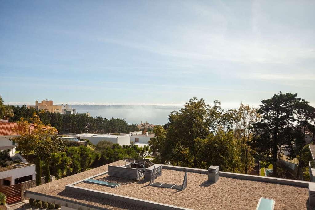 PF20157, Moradia T6 + 1, Oeiras