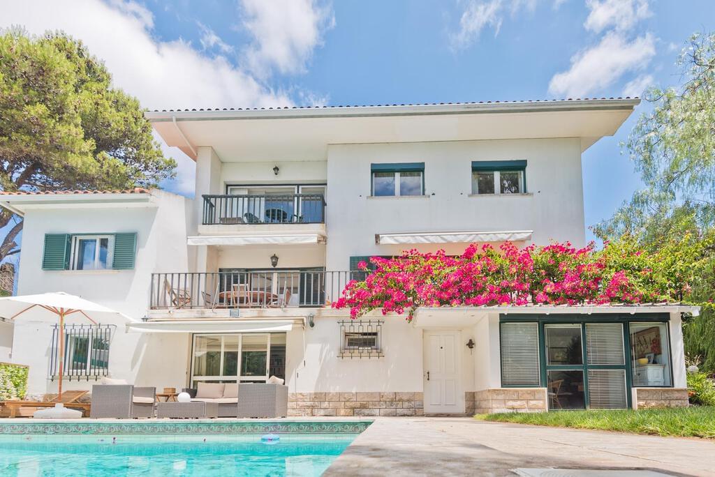 Maison normal T6+1 avec piscine