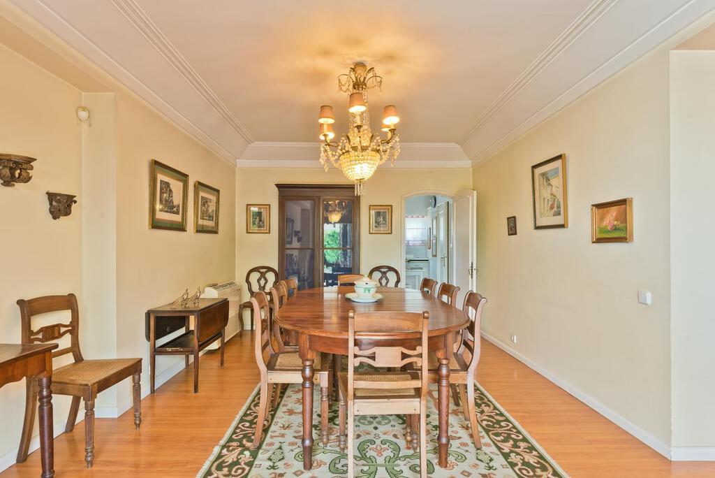 Maison normal T6+1 avec piscine