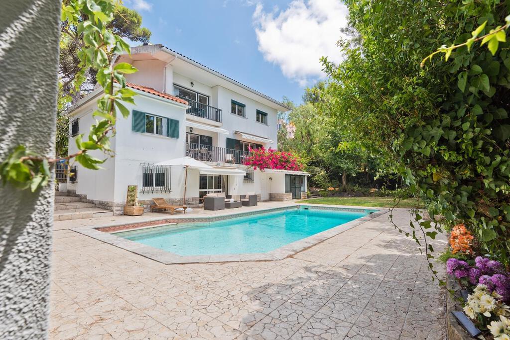 Maison normal T6+1 avec piscine