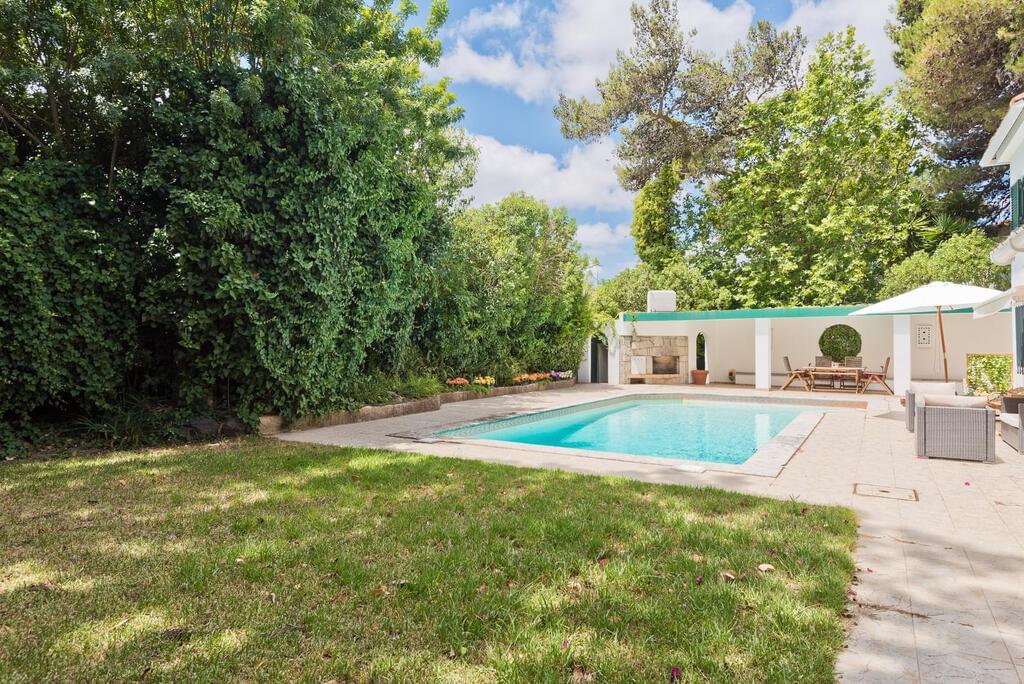 Maison normal T6+1 avec piscine