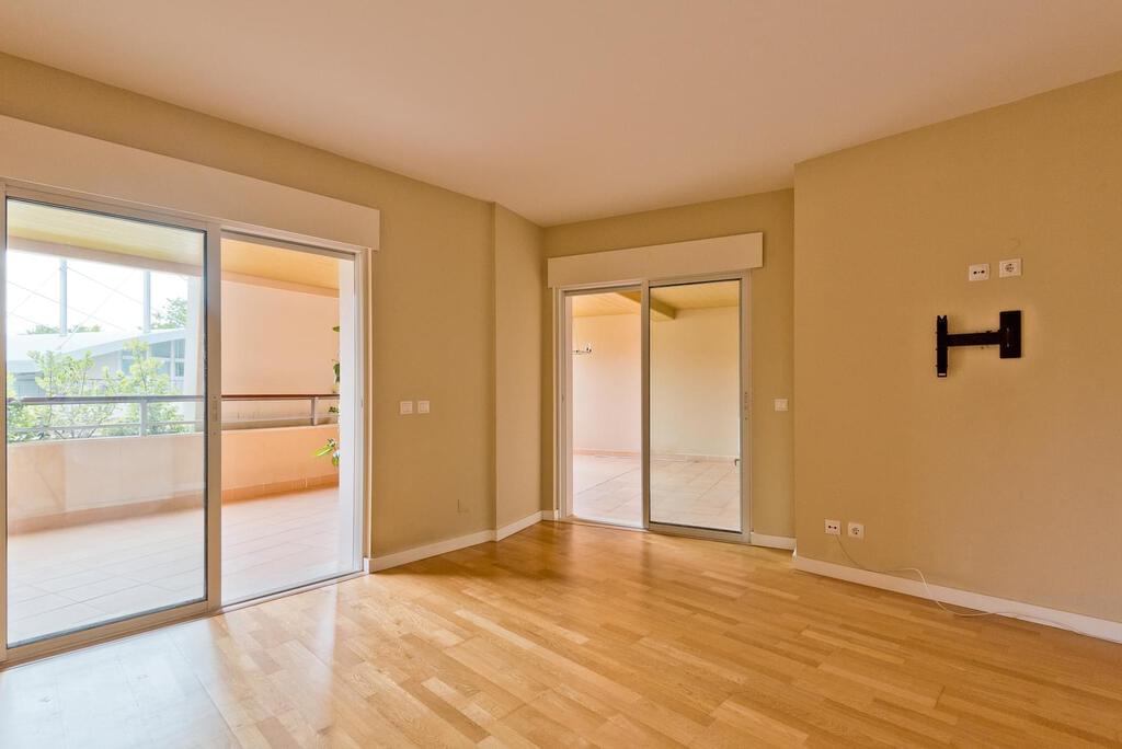 PF20258, Apartamento T2, Cascais
