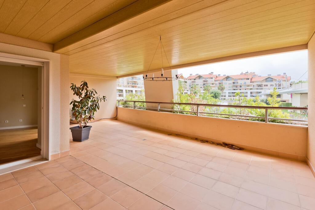 PF20258, Apartamento T2, Cascais