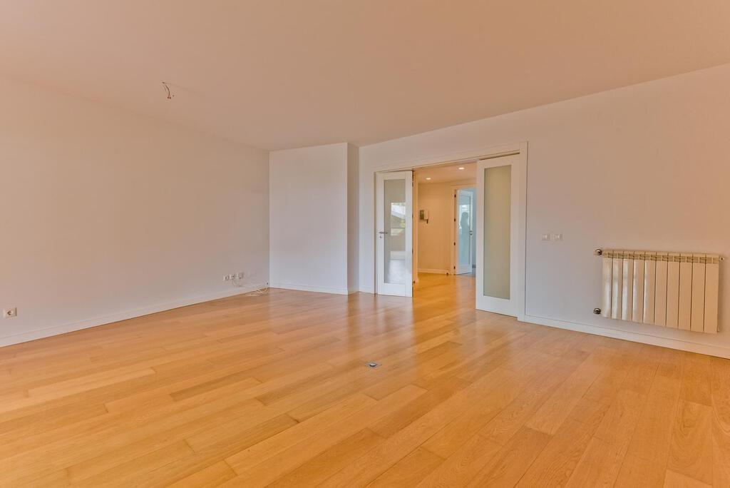 PF20258, Apartamento T2, Cascais