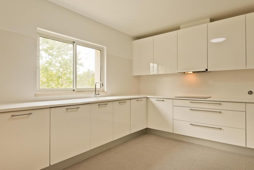 PF20258, Apartamento T2, Cascais