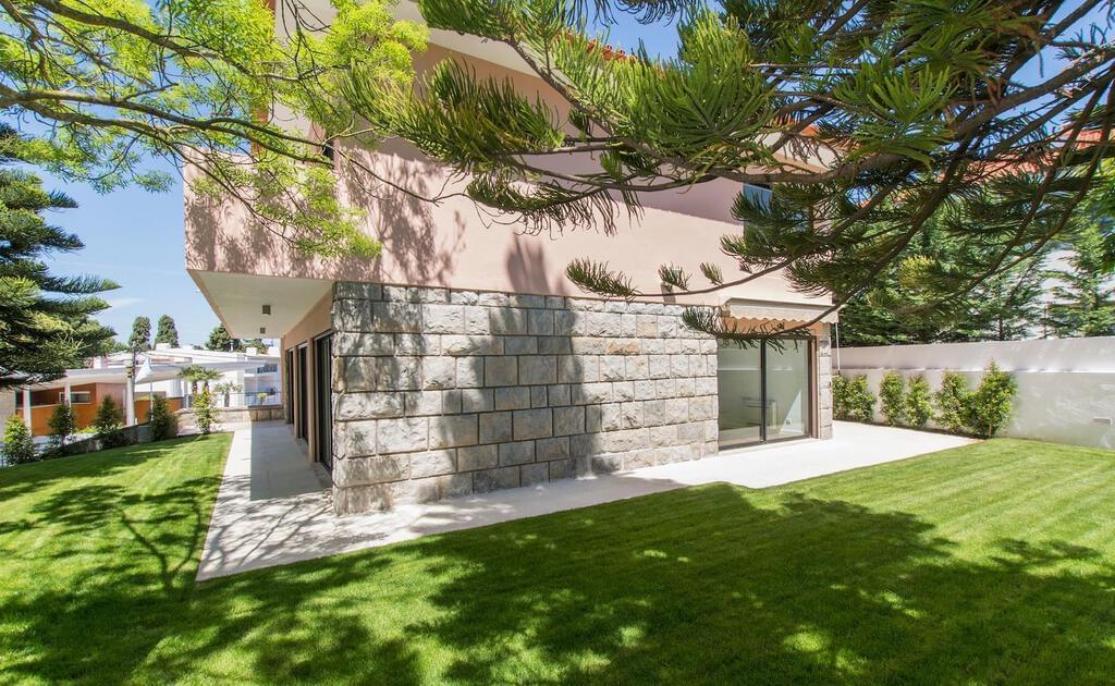 Maison normal T5 avec parking