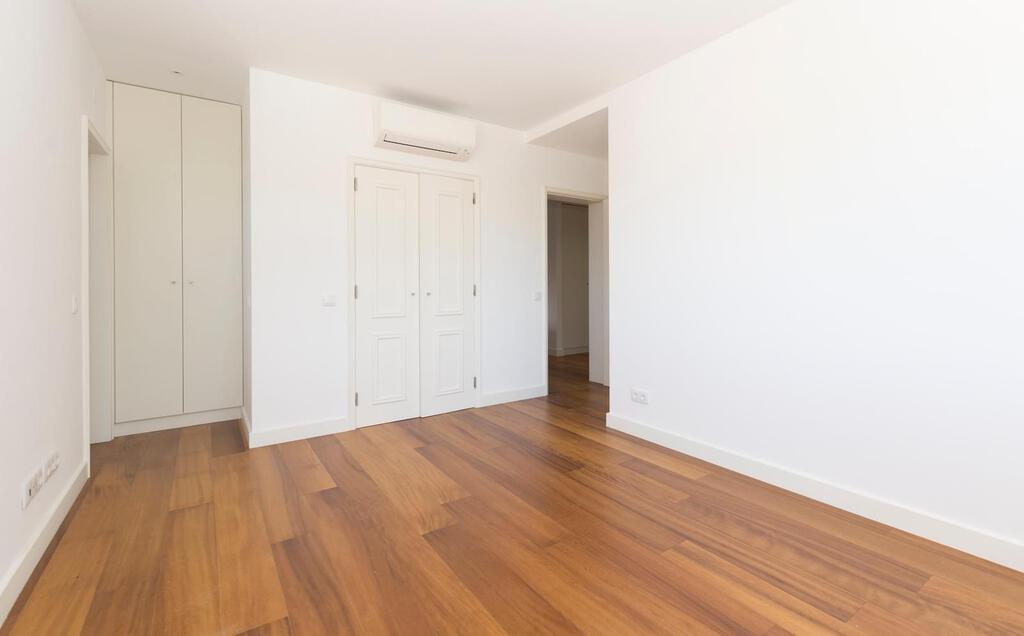 Maison normal T5 avec parking