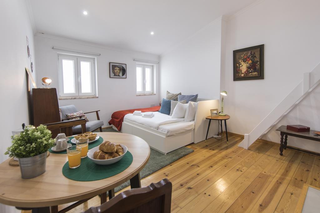 Apartamento T4 mobilado