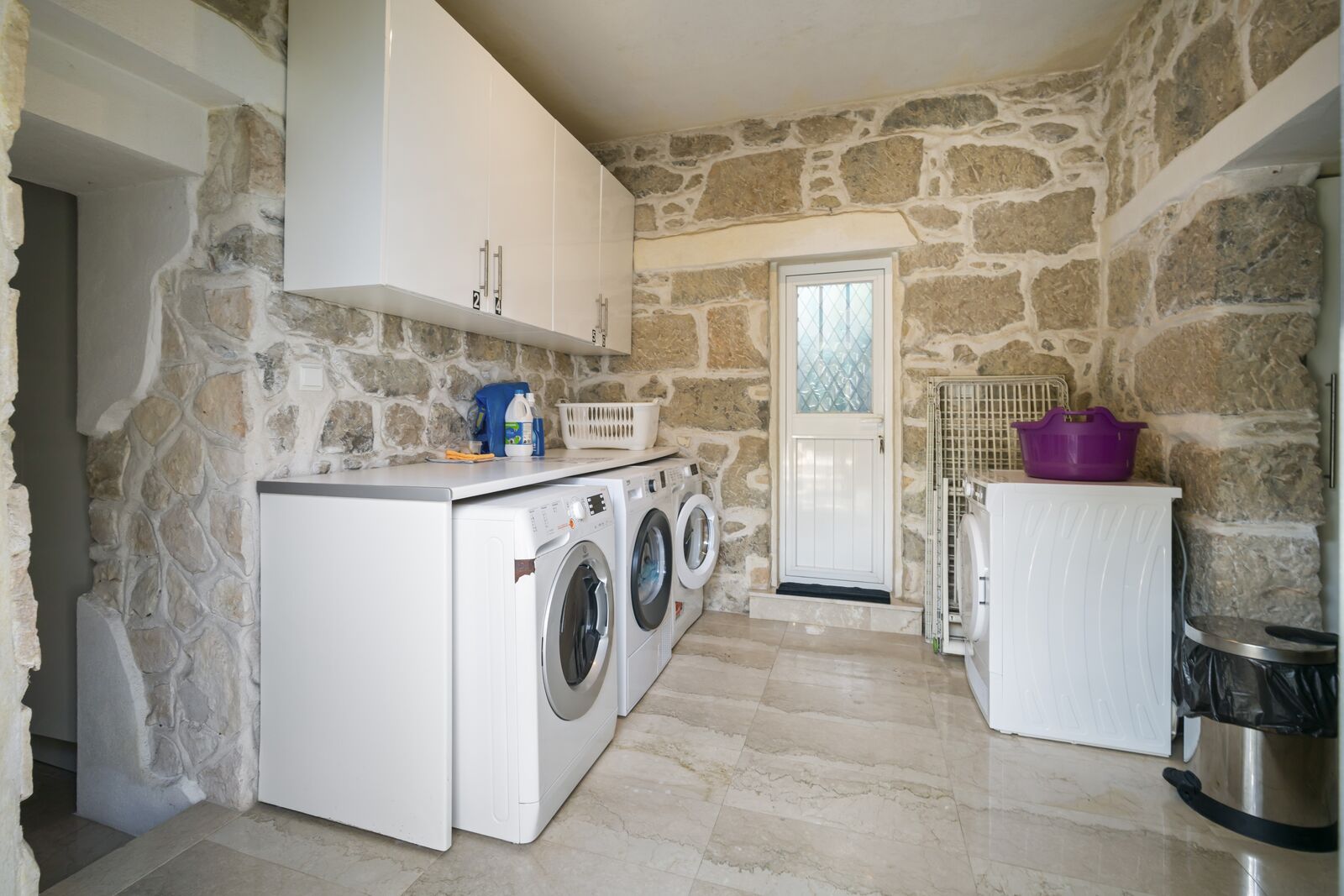 2 Bedroom Apartment with parking, Estoril, Cascais - Image 19