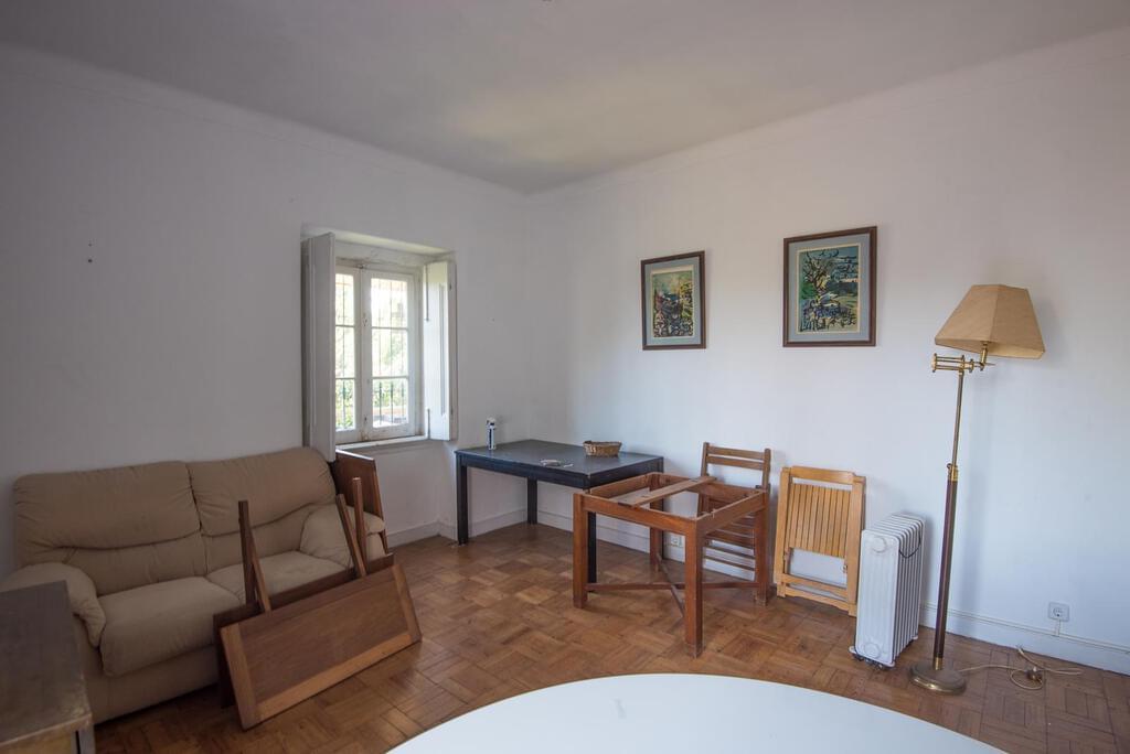 PF20459, Moradia T7, Oeiras