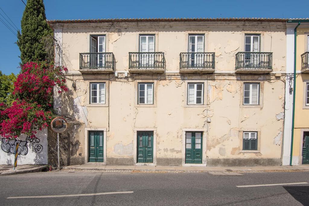 PF20459, Moradia T7, Oeiras