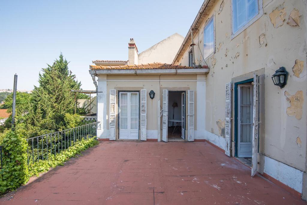 PF20459, Moradia T7, Oeiras