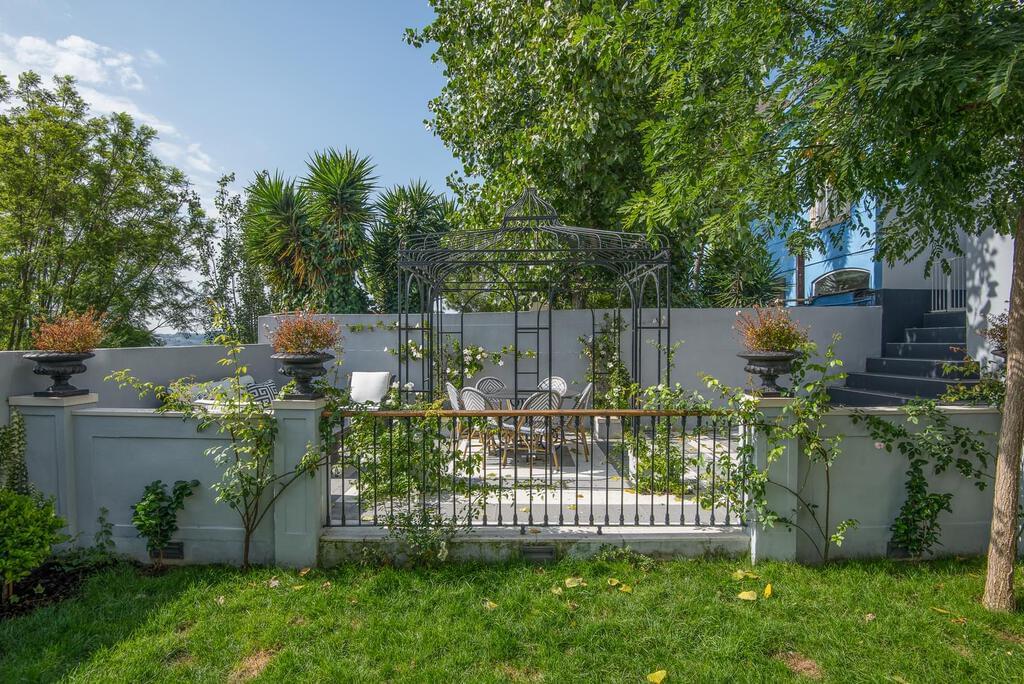 PF20457, Moradia T4, Oeiras