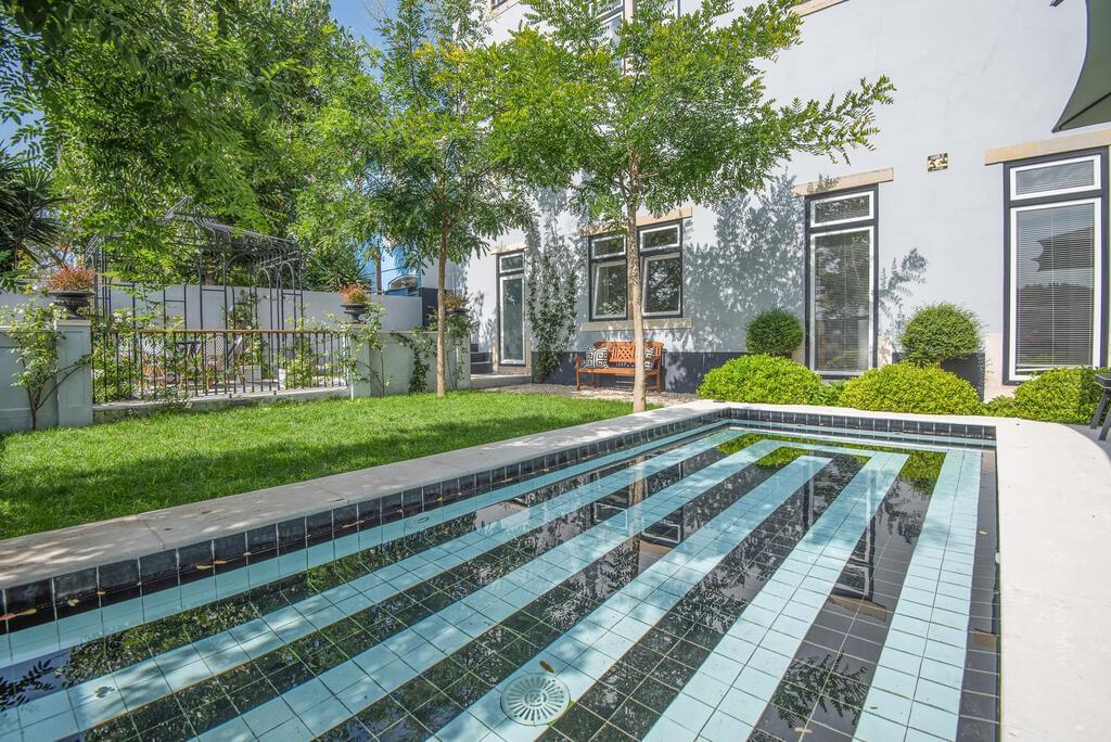 PF20480, Prédio, Oeiras