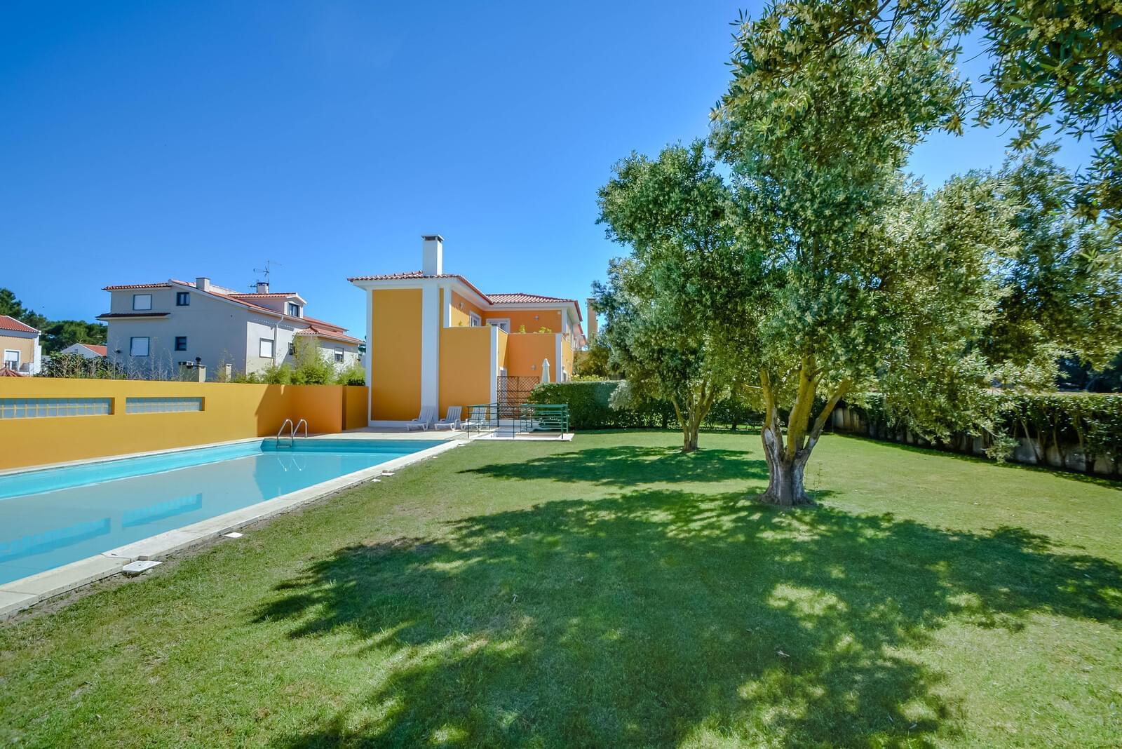 4 Bedroom Villa/Townhouse's Image 30