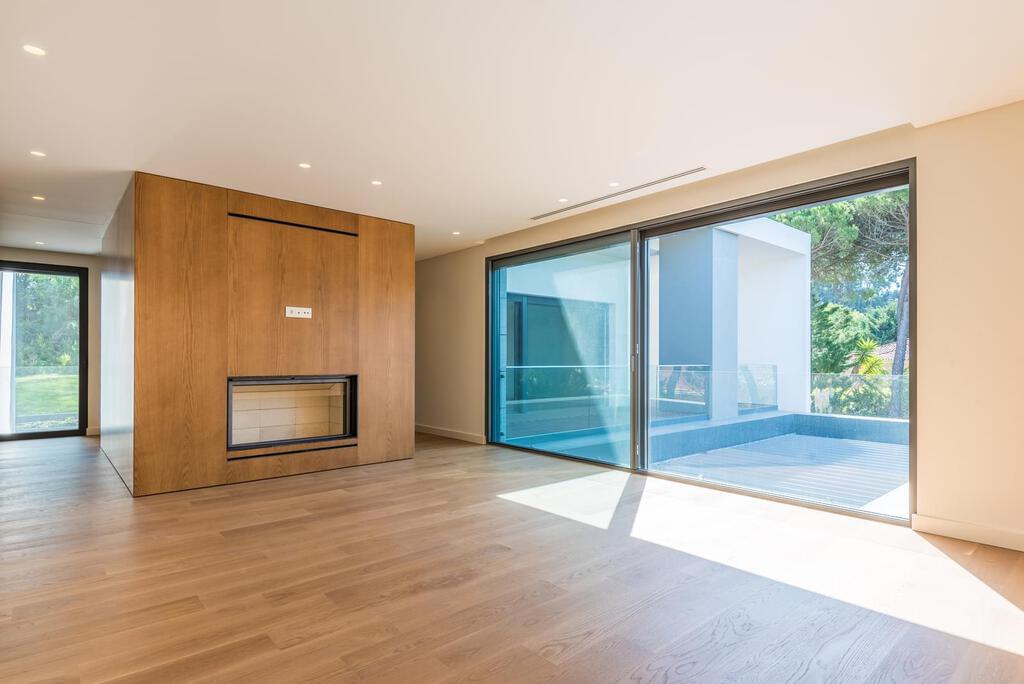 Maison normal T5+2 avec piscine dans un condominium fermé