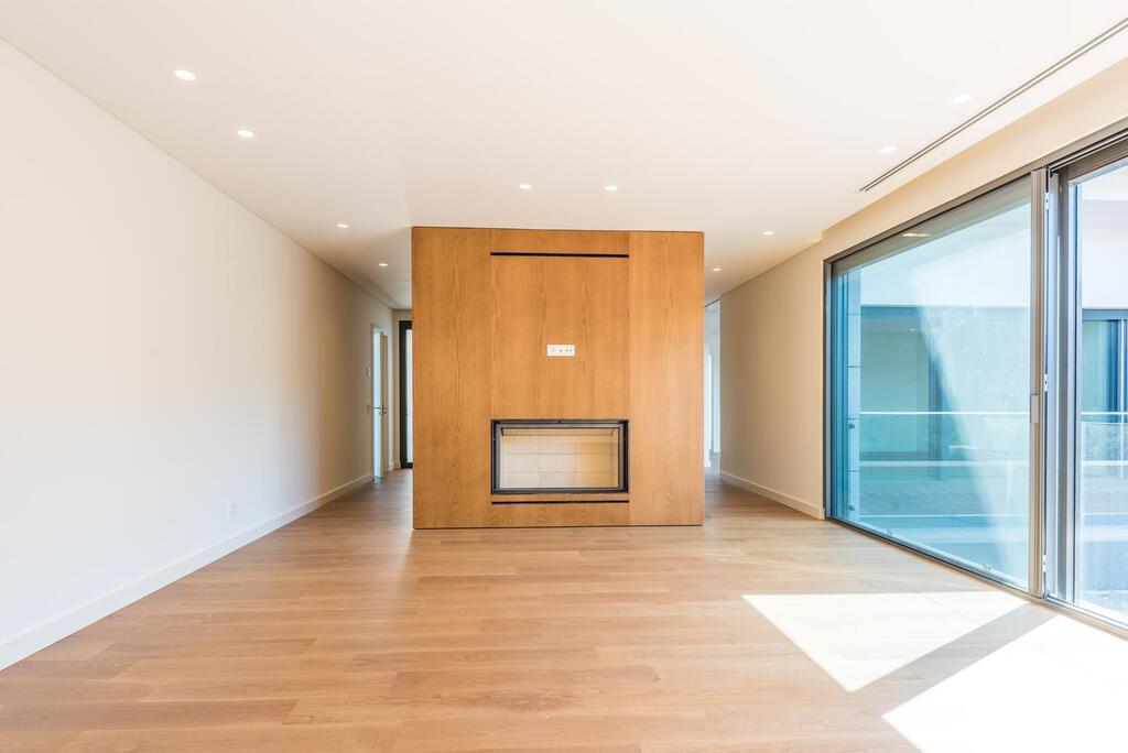 Maison normal T5+2 avec piscine dans un condominium fermé