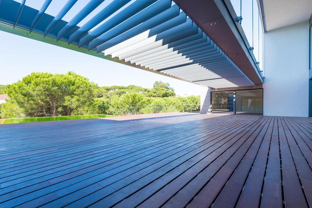 Maison normal T5+2 avec piscine dans un condominium fermé