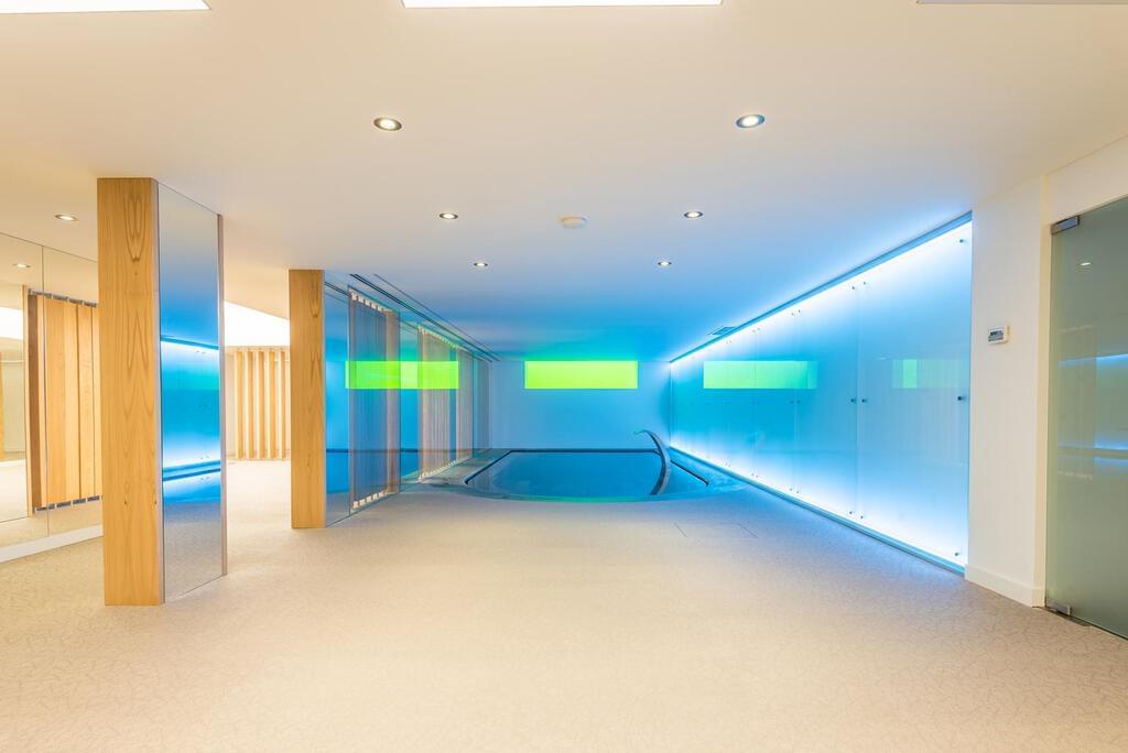 Maison normal T5+2 avec piscine dans un condominium fermé