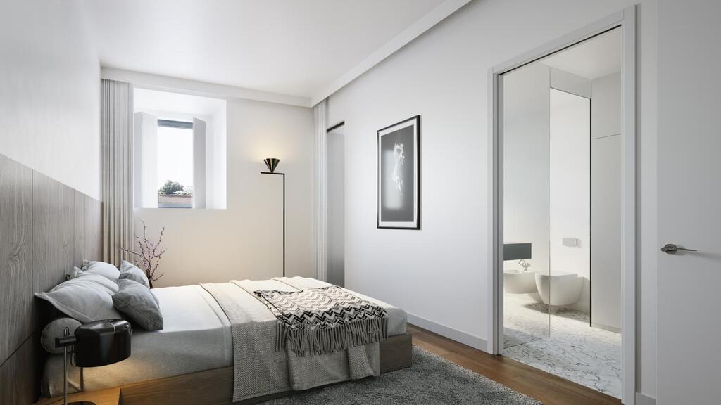 Apartamento T4 com estacionamento