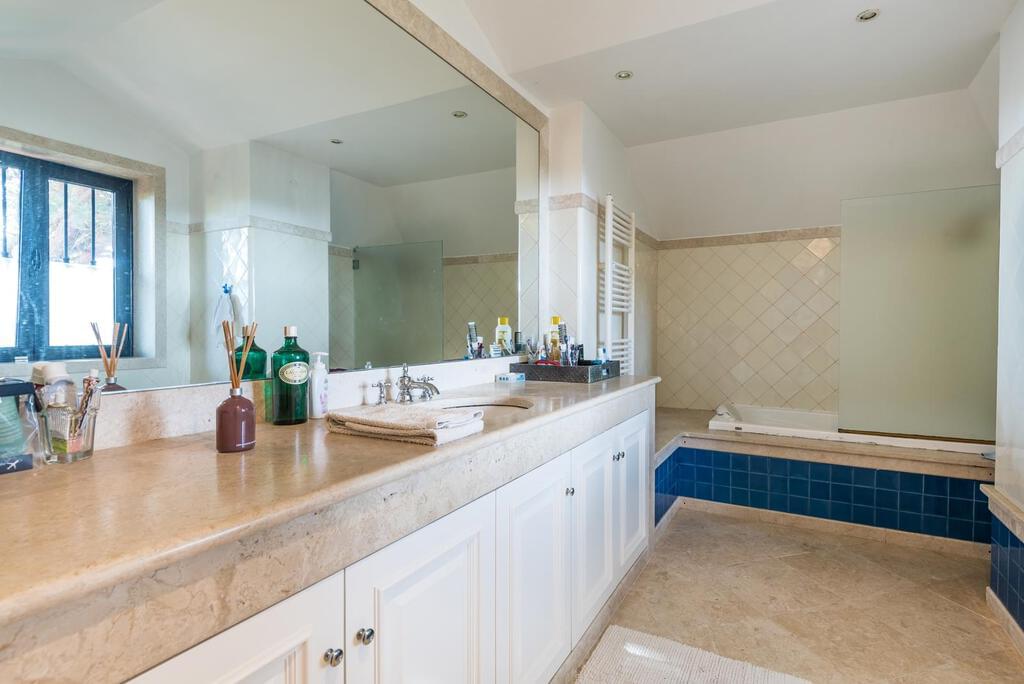 Maison normal T5 avec piscine