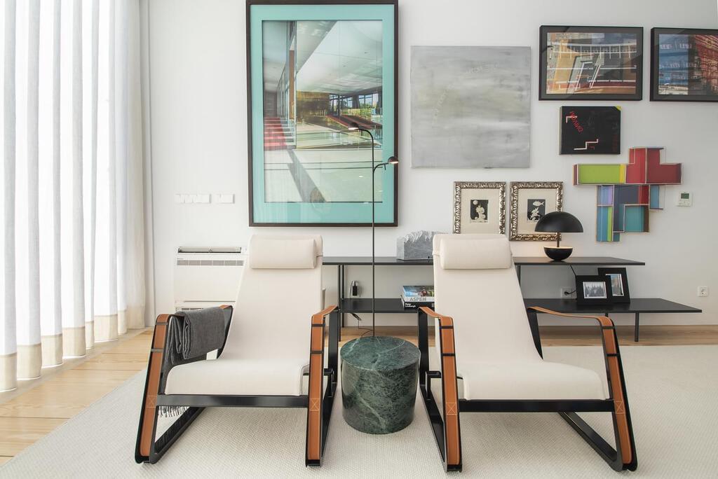 Apartamento T4 duplex com piscina em condomínio fechado