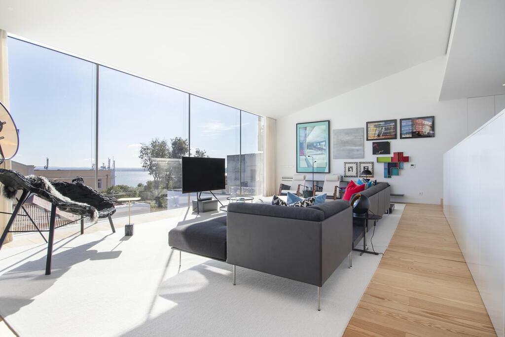 Apartamento T4 duplex com piscina em condomínio fechado