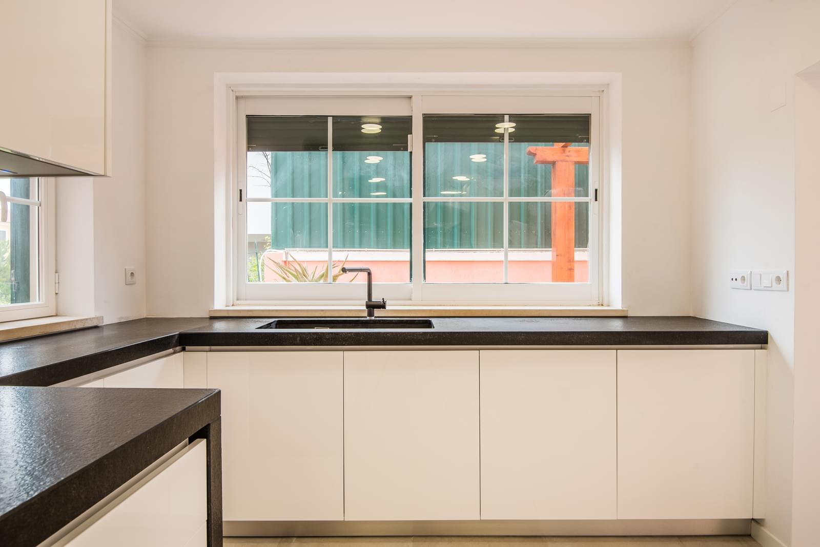 Moradia T5 com piscina, Birre, Cascais - Imagem 15