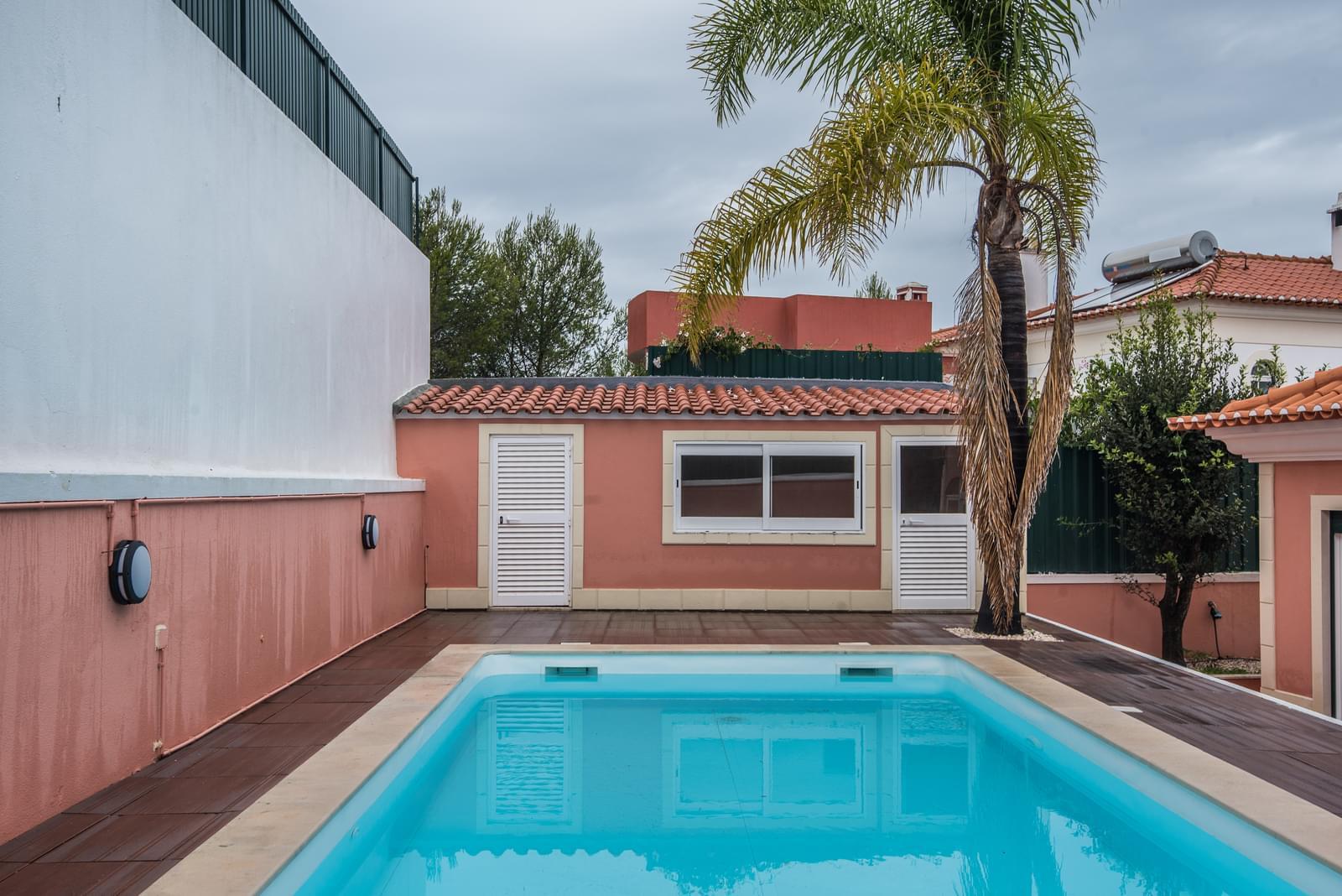 Moradia T5 com piscina, Birre, Cascais - Imagem 5