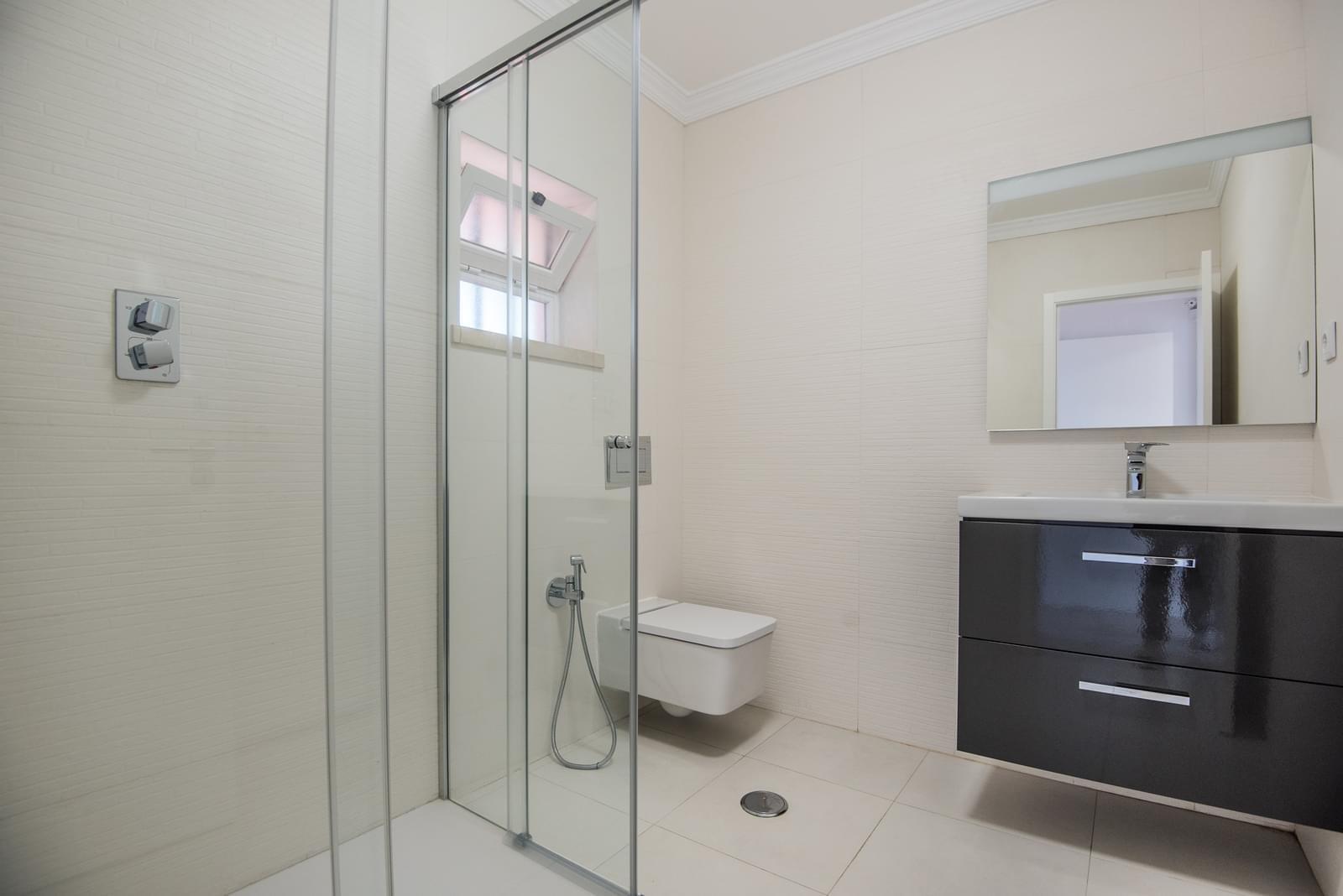 Moradia T5 com piscina, Birre, Cascais - Imagem 36