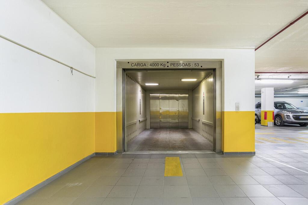 Appartement T3+1 triplex avec parking