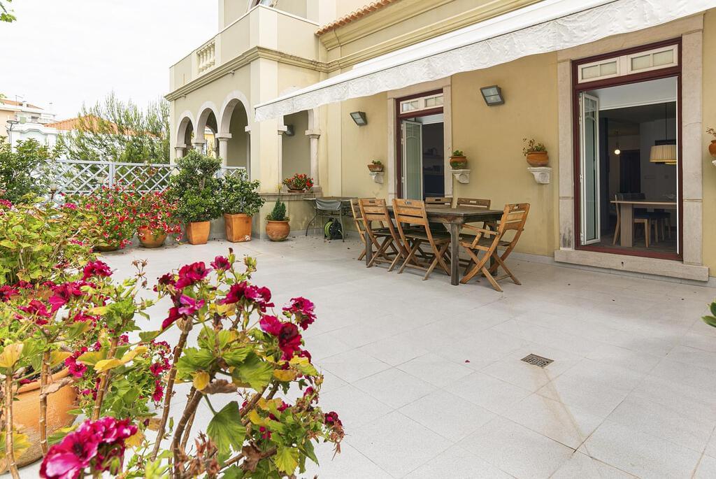 Appartement T3+1 triplex avec parking