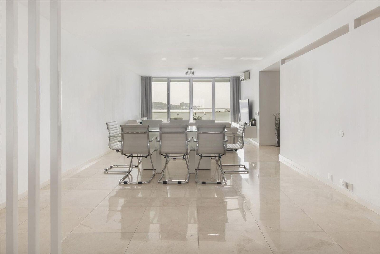 Apartamento T3 com piscina, Algés, Oeiras - Imagem 4