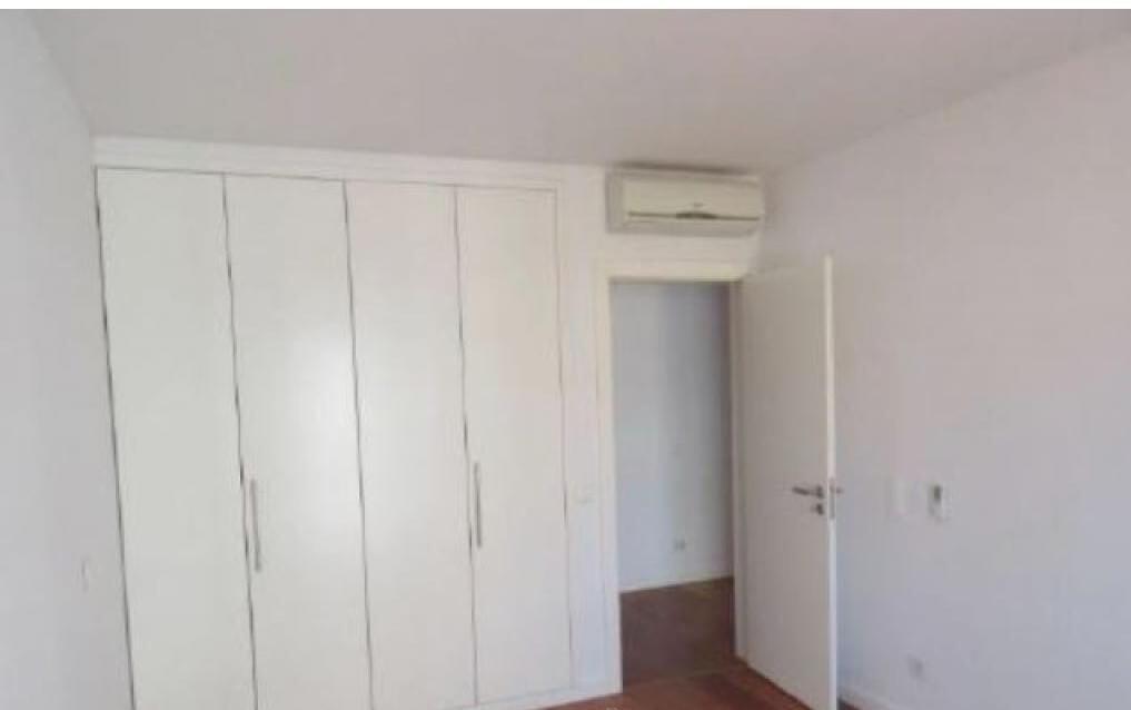 3 bedroom apartment with a swimming pool