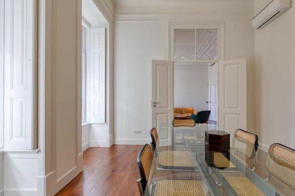 PF21447, Apartamento T4, Lisboa