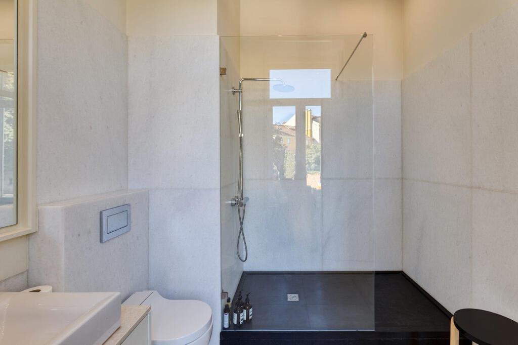 PF21447, Apartamento T4, Lisboa