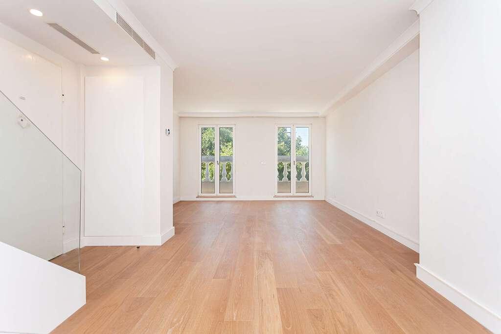 PF21597, Duplex T3, Lisboa