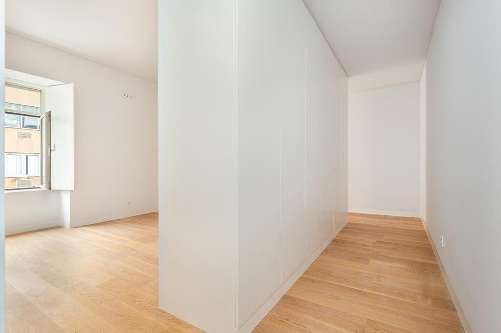 Apartamento T3 com estacionamento